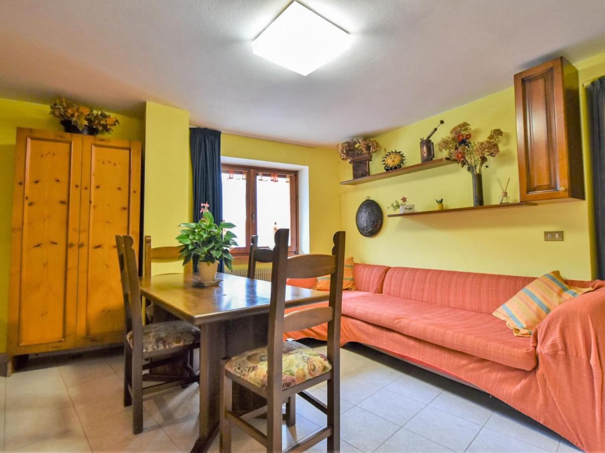 Apartment Mariella By Interhome Mazzo di Valtellina Eksteriør billede